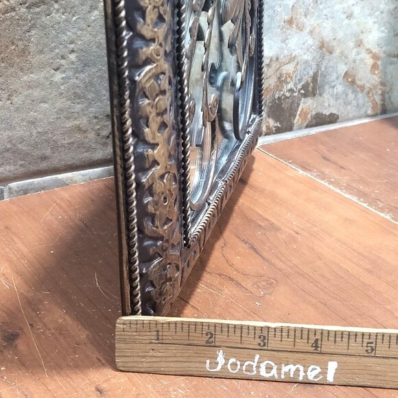 Wall Hanging Decor Mirror Metal Floral Pattern Overlay Wrought Metal Frame - Picture 11 of 13